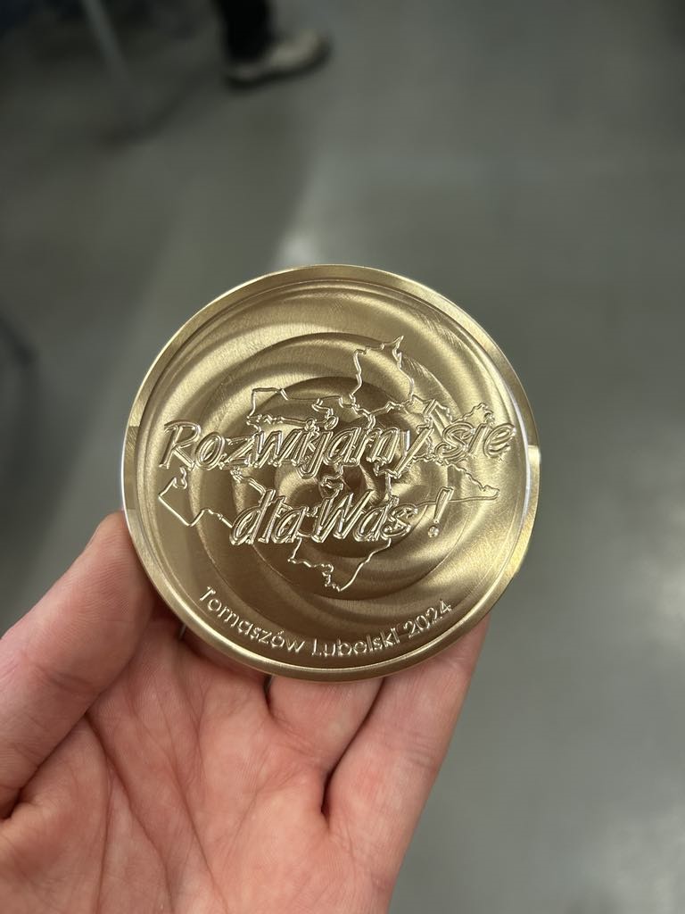 Wyjście do Salonu “Bosko – Kosmetologia Komplementarna” oraz Zespołu Szkół Techniczno-Motoryzacyjnych.