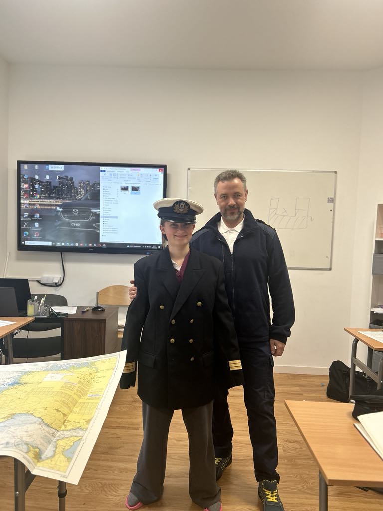 Spotkanie z panem Wojciechem Knurą – doradztwo zawodowe w klasie VI