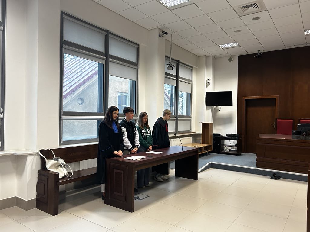 Symulacja rozprawy sądowej