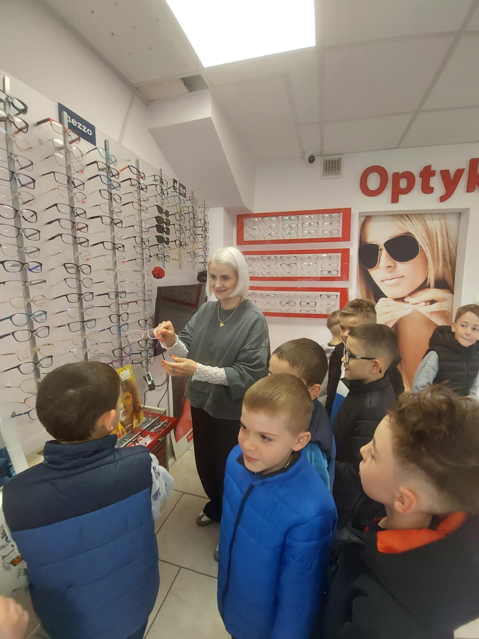 Wizyta w salonie optycznym